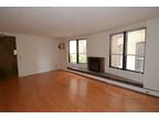 622 W Wellington Ave Apt 2 Chicago, IL