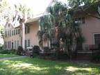 Flat For Rent In Gainesville, Florida