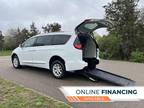 2020 Chrysler Pacifica White, 49K miles