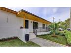 1050 Sw 11th St Miami, FL -