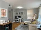 Flat For Rent In Chicago, Illinois