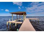 Home For Sale In Green Cove Springs, Florida