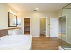 33 Kingsbury Irvine, CA