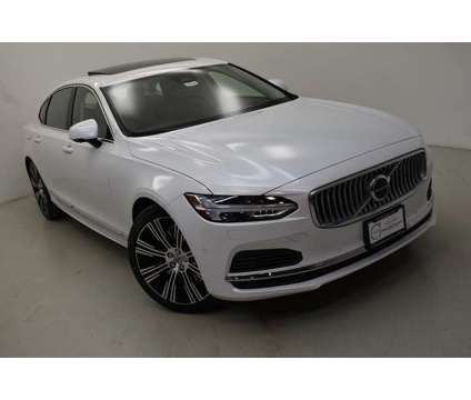 2024 Volvo S90 Recharge Plug-In Hybrid Ultimate is a White 2024 Volvo S90 Hybrid in Oak Park IL