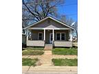 5823 Helen Ave Jennings, MO