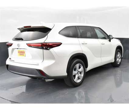 2021 Toyota Highlander LE is a White 2021 Toyota Highlander LE SUV in Birmingham AL