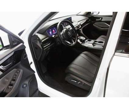 2023 Acura MDX 3.5L SH-AWD is a Silver, White 2023 Acura MDX 3.5L SUV in Hoffman Estates IL