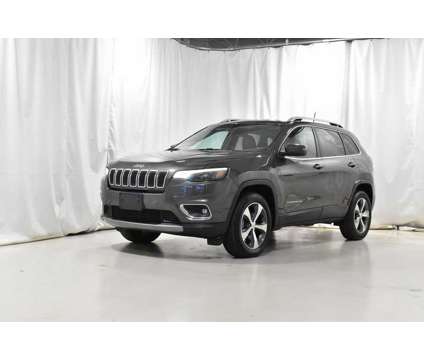 2019 Jeep Cherokee Limited is a Grey 2019 Jeep Cherokee Limited SUV in Monroe MI