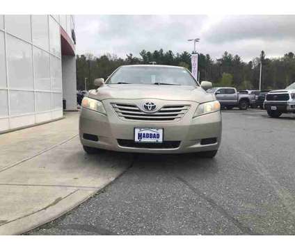 2009 Toyota Camry LE is a Silver 2009 Toyota Camry LE Sedan in Pittsfield MA