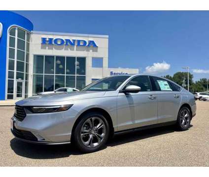 2024 Honda Accord EX is a Silver 2024 Honda Accord EX Sedan in Vicksburg MS