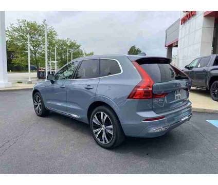 2022 Volvo XC60 B5 Inscription is a Grey 2022 Volvo XC60 3.2 Trim SUV in Akron OH