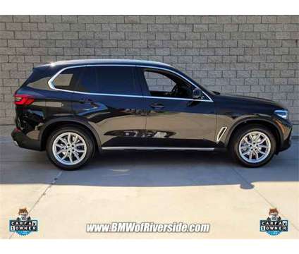 2021 BMW X5 sDrive40i is a Black 2021 BMW X5 3.0si SUV in Riverside CA