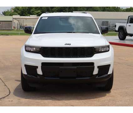 2024 Jeep Grand Cherokee L Altitude is a White 2024 Jeep grand cherokee Altitude SUV in Bay City TX