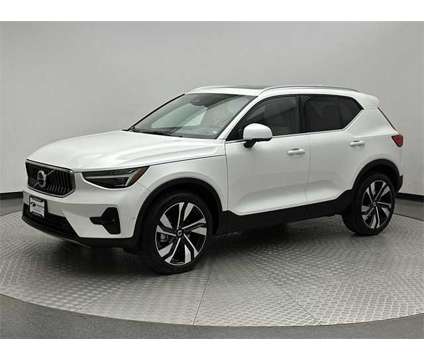 2024 Volvo XC40 Ultimate is a White 2024 Volvo XC40 SUV in Littleton CO