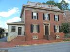 423 Delaware St #3, New Castle, DE 19720