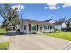 3935 Cameron St, Dumfries, VA 22026