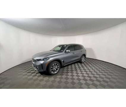 2025 BMW X5 xDrive40i is a Grey 2025 BMW X5 4.8is SUV in Freeport NY