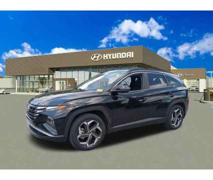 2022 Hyundai Tucson SEL is a Black 2022 Hyundai Tucson SUV in Bradenton FL