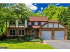 12568 Quincy Adams Ct, Herndon, VA 20171