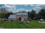 1255 Fisher Dr, Pennsburg, PA 18073