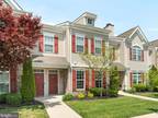 605 Van Gogh Ct, Monroe Township, NJ 08094