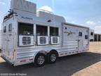 2020 Platinum Coach Outlaw proline 3 horses