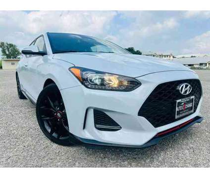 2020 Hyundai Veloster for sale is a White 2020 Hyundai Veloster 2.0 Trim Car for Sale in Marble Falls TX