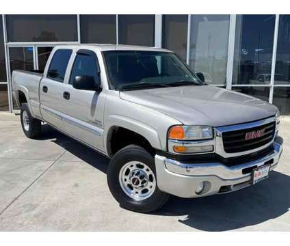 2007 GMC Sierra (Classic) 2500 HD Crew Cab for sale is a Grey 2007 GMC Sierra Car for Sale in Menifee CA