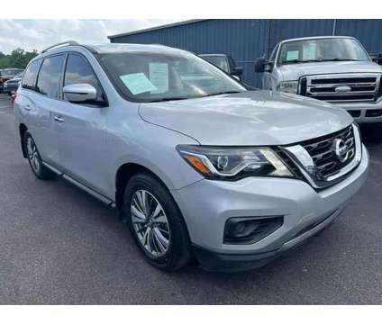 2019 Nissan Pathfinder for sale is a Silver 2019 Nissan Pathfinder Car for Sale in Memphis TN