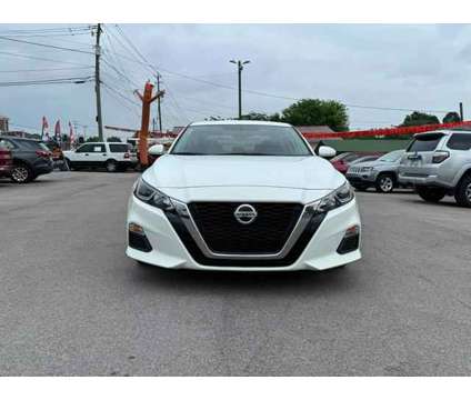 2019 Nissan Altima for sale is a 2019 Nissan Altima 2.5 Trim Car for Sale in Knoxville TN