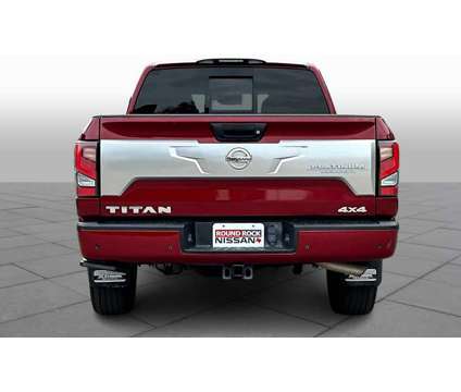 2021UsedNissanUsedTitanUsed4x4 Crew Cab is a Red 2021 Nissan Titan Car for Sale