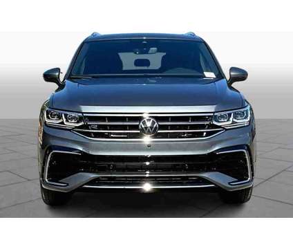 2024NewVolkswagenNewTiguanNew2.0T 4MOTION is a Grey, Silver 2024 Volkswagen Tiguan Car for Sale