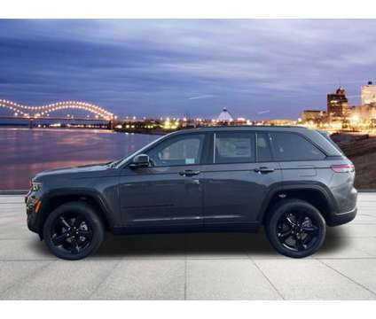 2024 Jeep Grand Cherokee Altitude is a Grey 2024 Jeep grand cherokee Altitude Car for Sale in Memphis TN