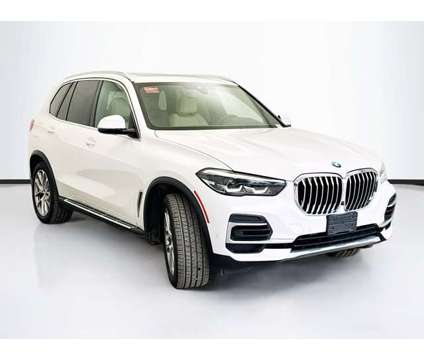 2022 BMW X5 sDrive40i is a White 2022 BMW X5 4.8is SUV in Bellflower CA