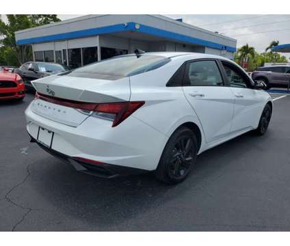 2021 Hyundai Elantra SEL is a White 2021 Hyundai Elantra Car for Sale in Fort Myers FL