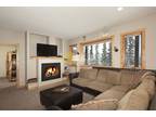 4 bedrooms 3.5 bathrooms log home in Quandary Village, Breckenridge