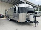 2022 Airstream Globetrotter 27FB Twin