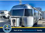 2023 Airstream Flying Cloud 25FB Twin