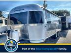 2023 Airstream Flying Cloud 23FB Twin
