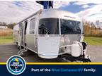 2024 Airstream Flying Cloud 30FBQ BUNK