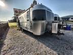 2024 Airstream Globetrotter 25FB