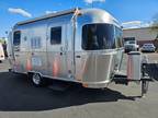 2016 Airstream Flying Cloud 19