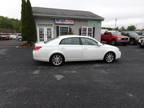 2007 Toyota Avalon White, 170K miles