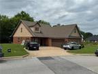 Home For Rent In Fayetteville, Arkansas