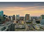 Condo For Sale In Chicago, Illinois