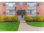 Flat For Rent In Downers Grove, Illinois