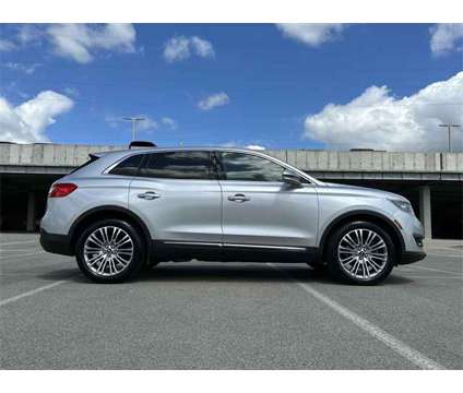 2017 Lincoln MKX Reserve is a Silver 2017 Lincoln MKX Reserve SUV in Mars PA