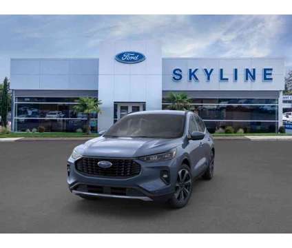 2024 Ford Escape Platinum is a Blue 2024 Ford Escape SUV in Salem OR