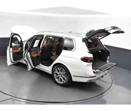 2025 BMW X7 xDrive40i is a White 2025 xDrive40i SUV in Jackson MS