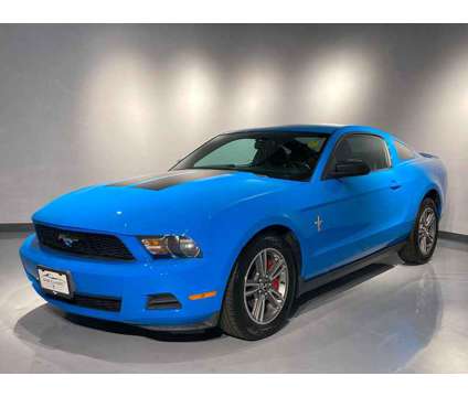 2010 Ford Mustang V6 is a 2010 Ford Mustang V6 Coupe in Depew NY